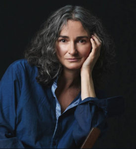Вера Павлова. Самолетики. Стихи